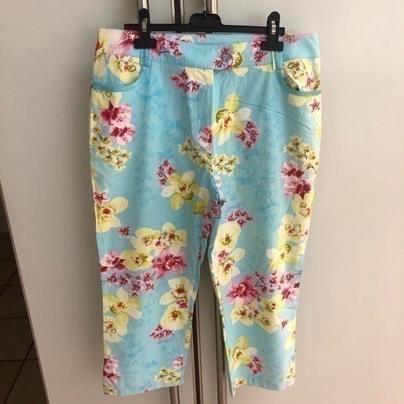 Floral Pants with bows Size 14 - Picture 1 of 8